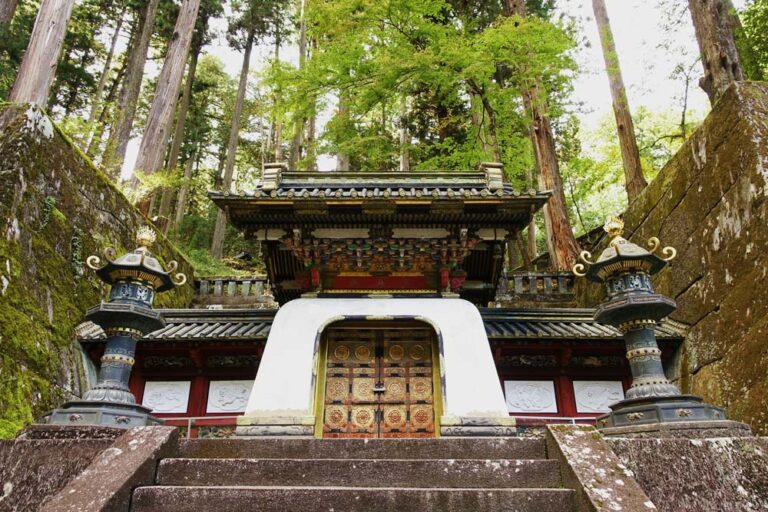 日光山輪王寺の御朱印｜徳川三代将軍「家光」が眠る輪王寺（栃木県 日光市）