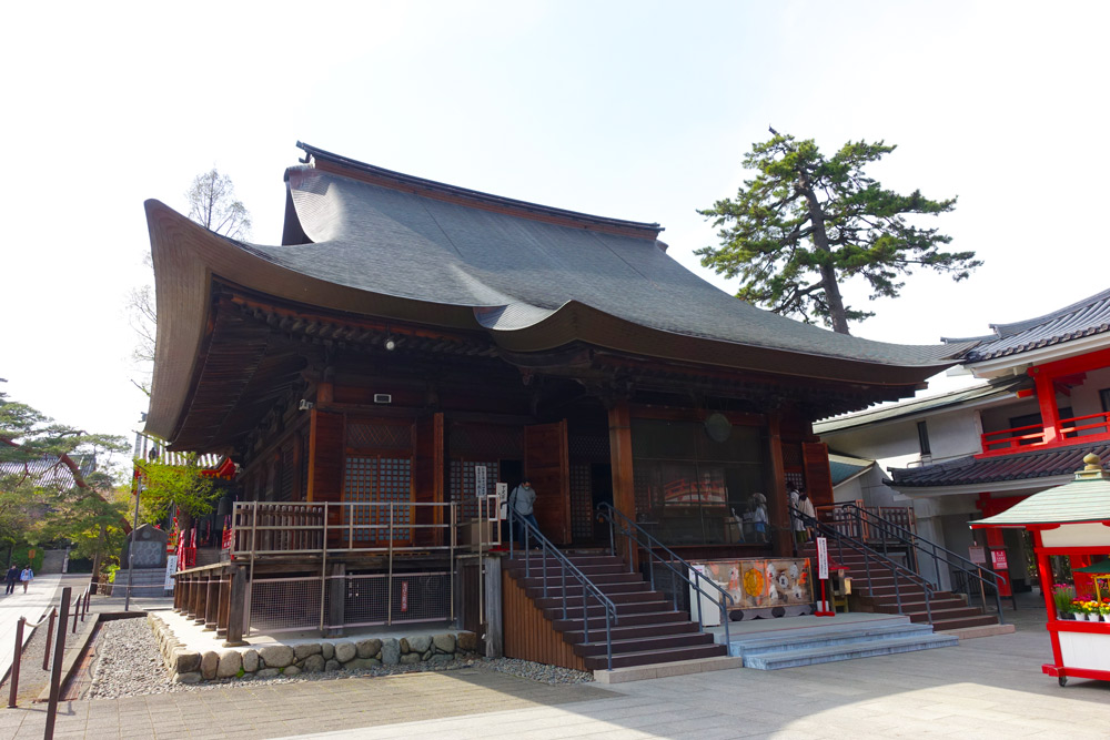 高幡不動尊　薬師堂