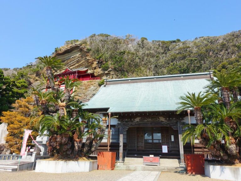 大福寺（崖観音）の御朱印｜館山湾を一望できる！崖の上の目立つ観音堂のお寺に行ってきた。（千葉県館山市）